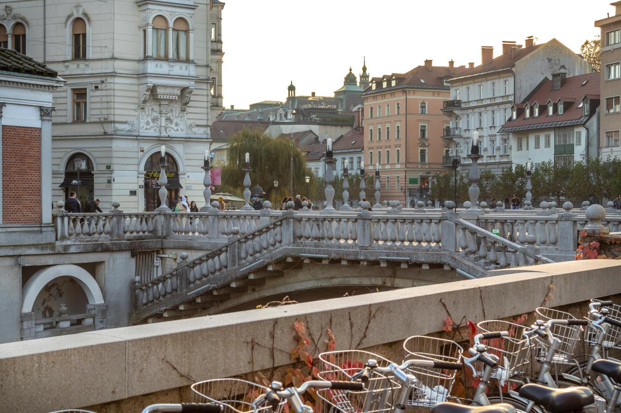Luxe Penthouse With A Castle View Ljubljana Luaran gambar